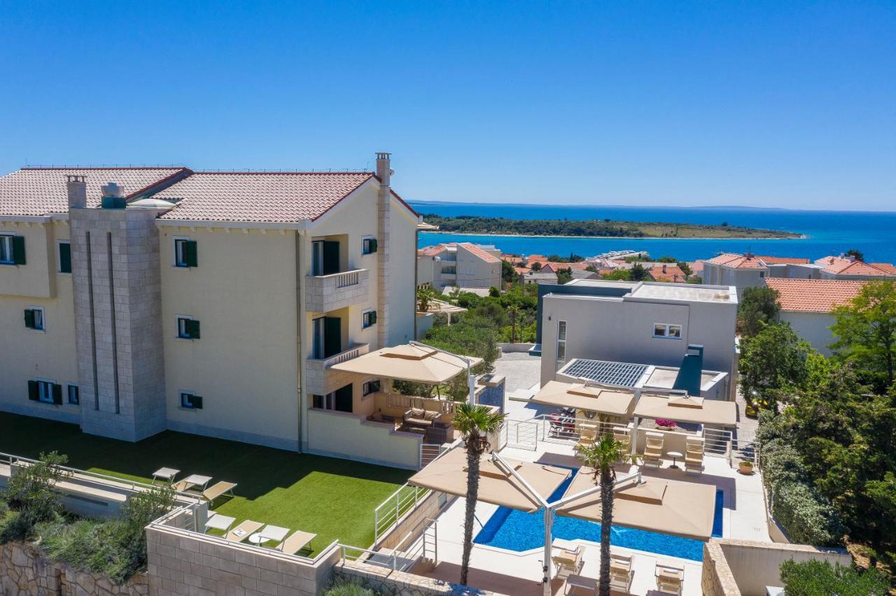 Pool Terrace Sea View Sarkic Apartamento Novalja Exterior foto