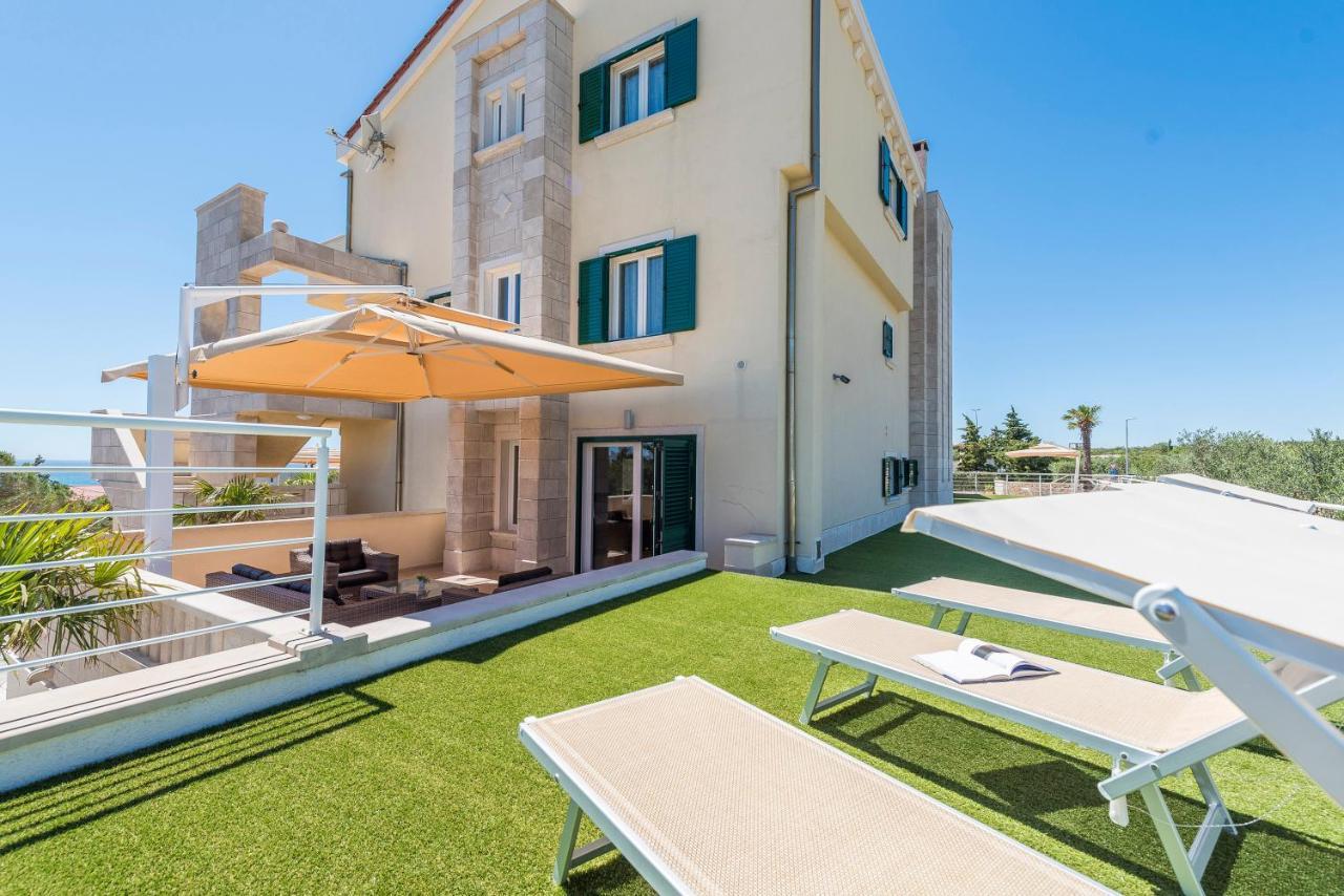 Pool Terrace Sea View Sarkic Apartamento Novalja Exterior foto